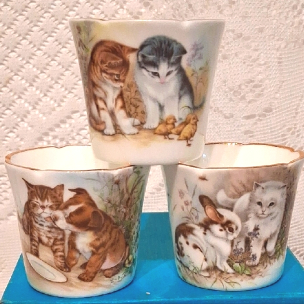 3 Adorable Kitten/Animal Print Fine Bone China Cups - ( 3992